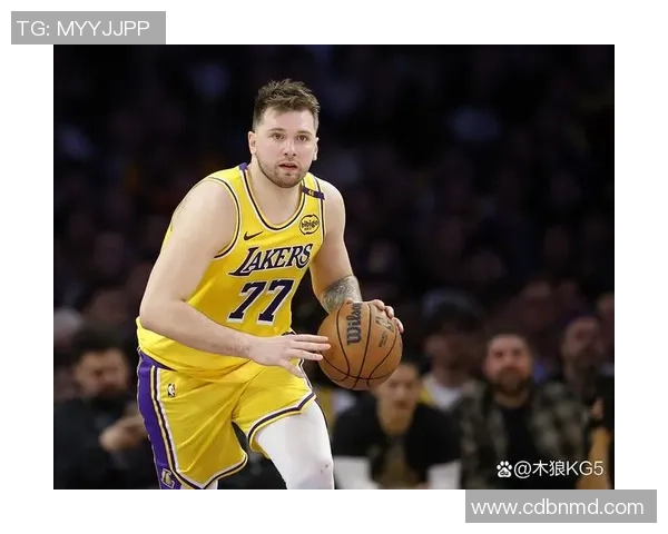 单场7次抢断？湖人后场新援打出了最佳防卫球员应有的水准？